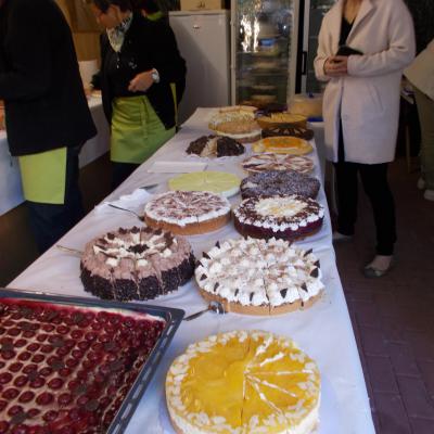 Kuchenverkauf 2016 006